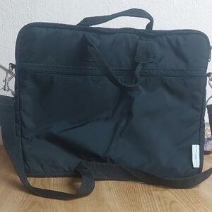 Black Maybelline Garnier Padded Brief Case Bag Shoulder Bag 17 Wide 13 Tall